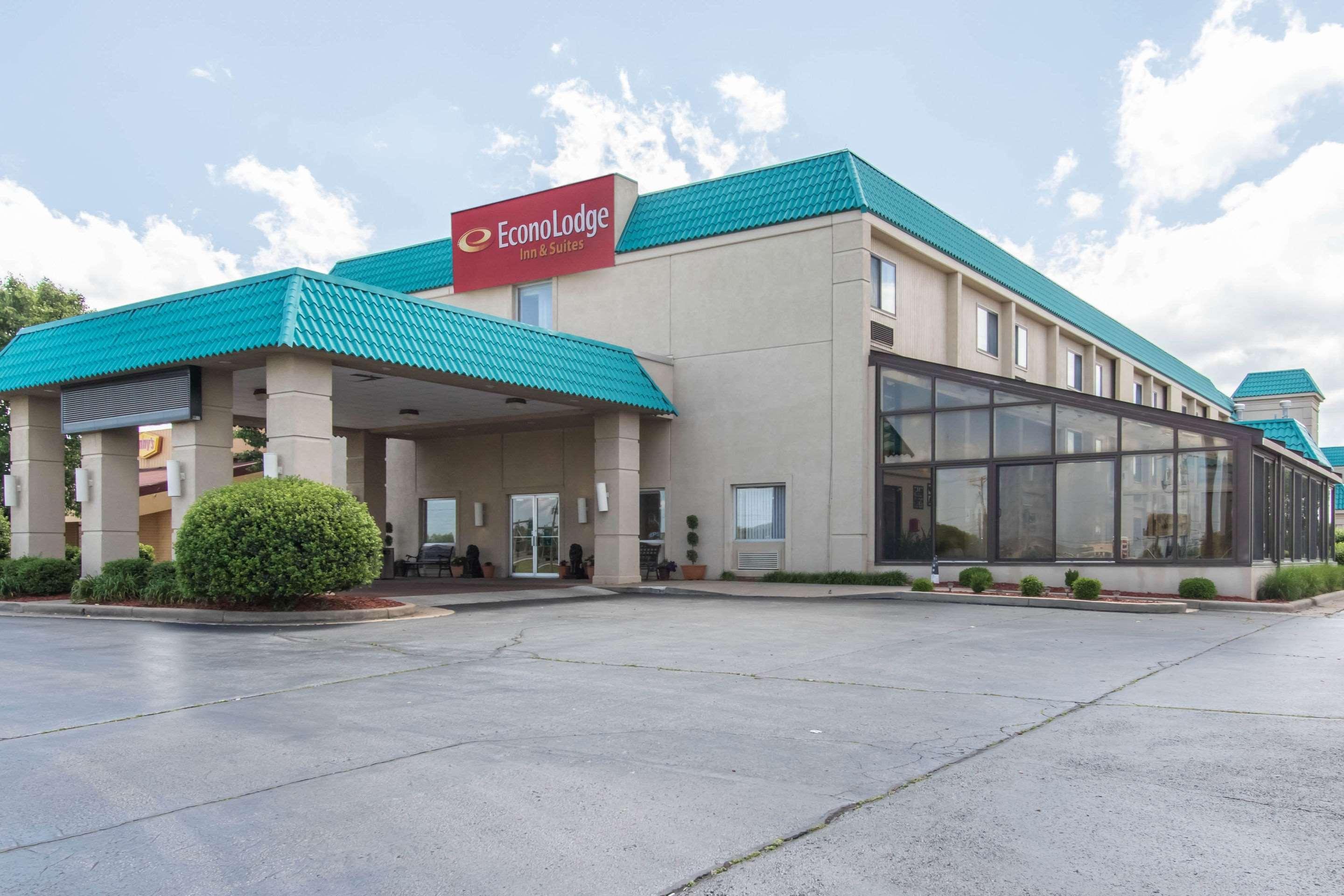 Econo Lodge Inn & Suites Joplin Exteriör bild