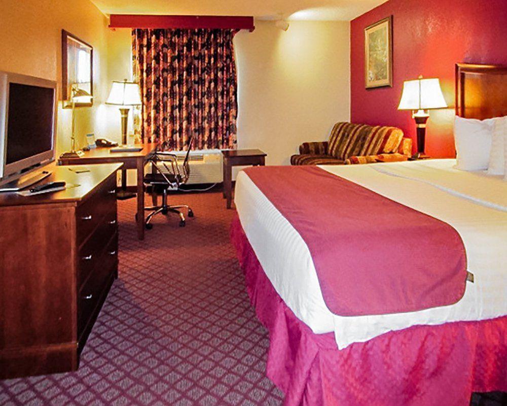Econo Lodge Inn & Suites Joplin Exteriör bild