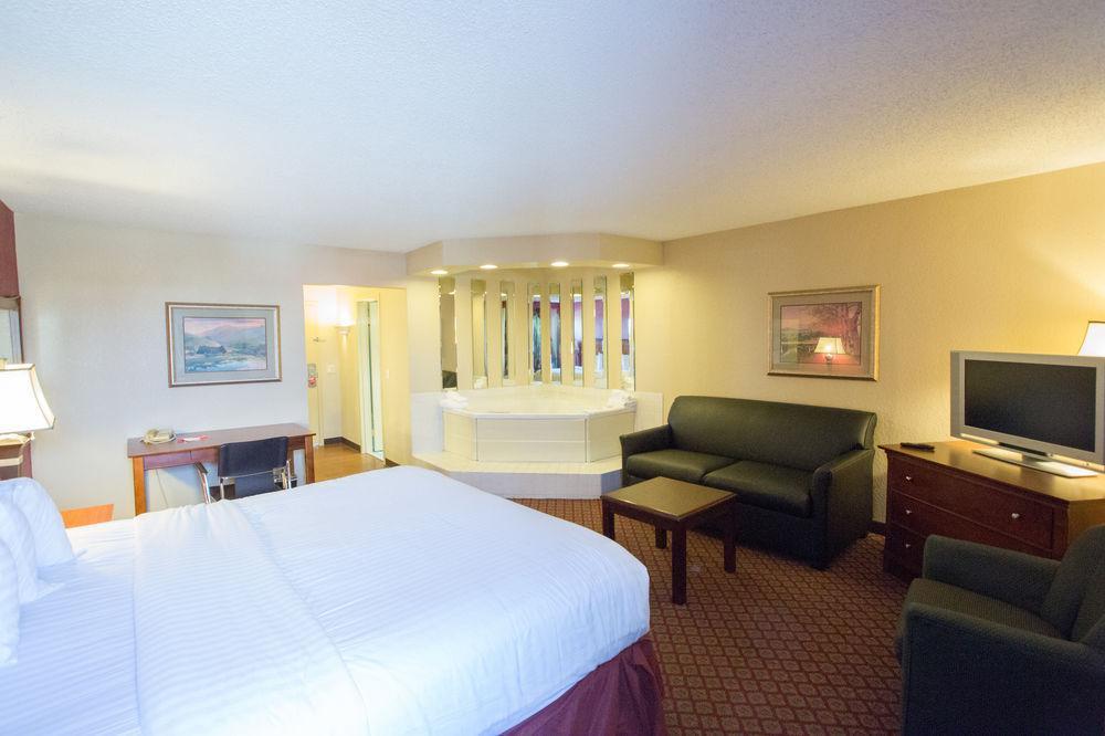 Econo Lodge Inn & Suites Joplin Exteriör bild